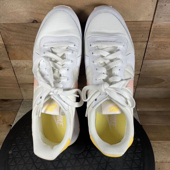 Nike Internationalist Women's Size 8 Running Shoes DM3076-100 White Sneakers - Picture 5 of 10